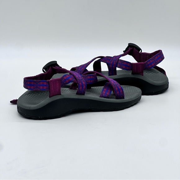 Chaco Z/2 Sandals. Size 7 - Picture 8 of 10